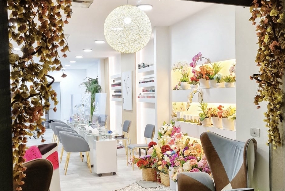 Interno Nail Salon 68